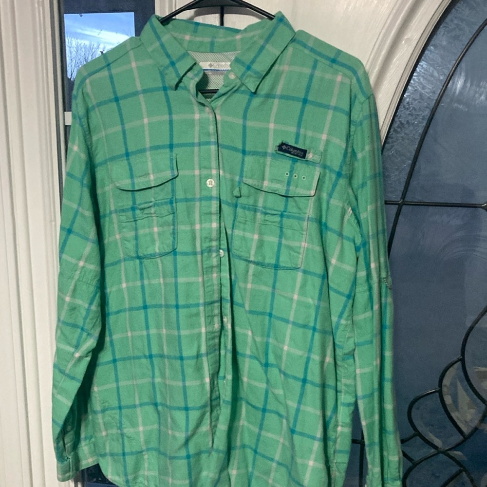 Columbia Green Plaid Button-Up Shirt
